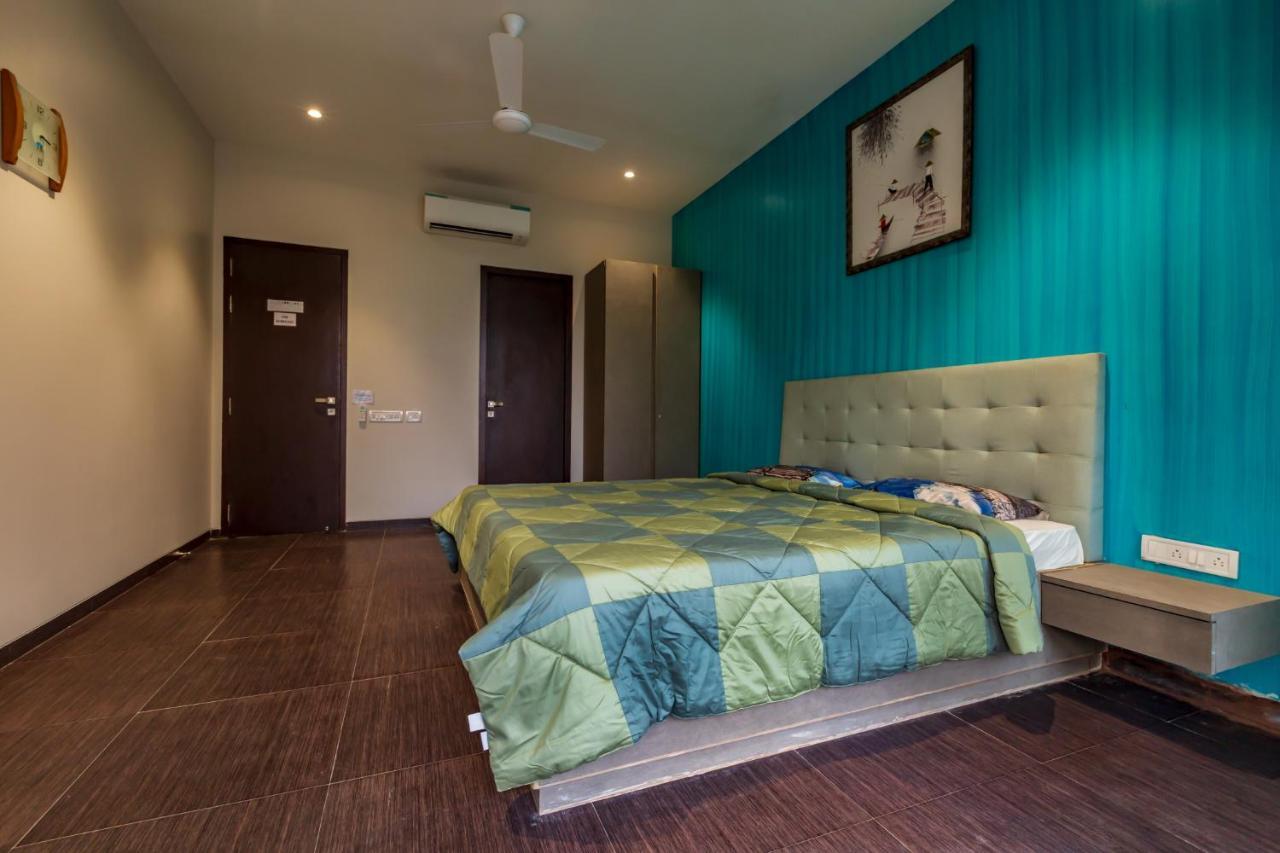 Saffronstays Aspen, Lonavala - Luxury Pool Villa With Games And Tv Room Near Bhushi Dam エクステリア 写真